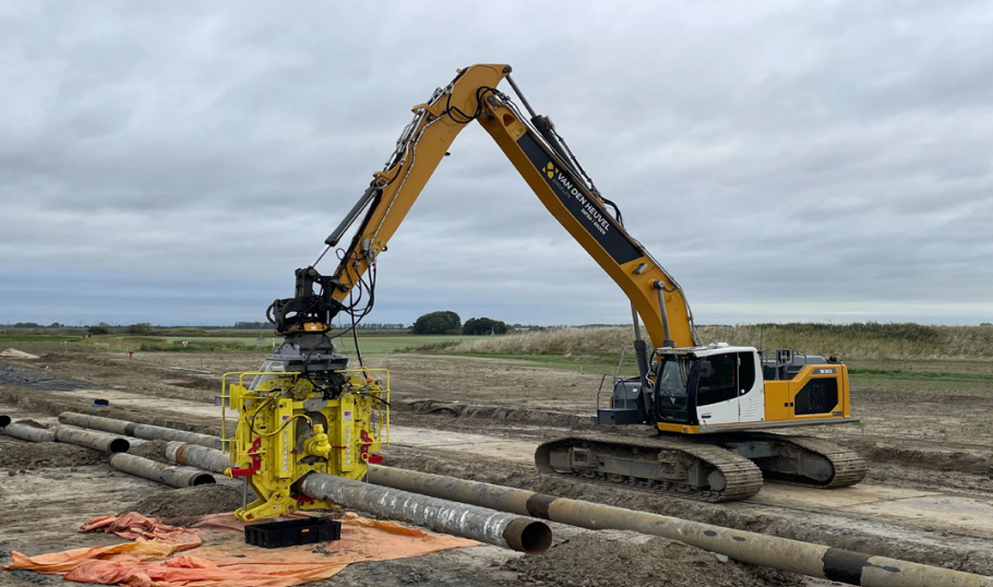 ARVI Onshore Pipeline Cutting
